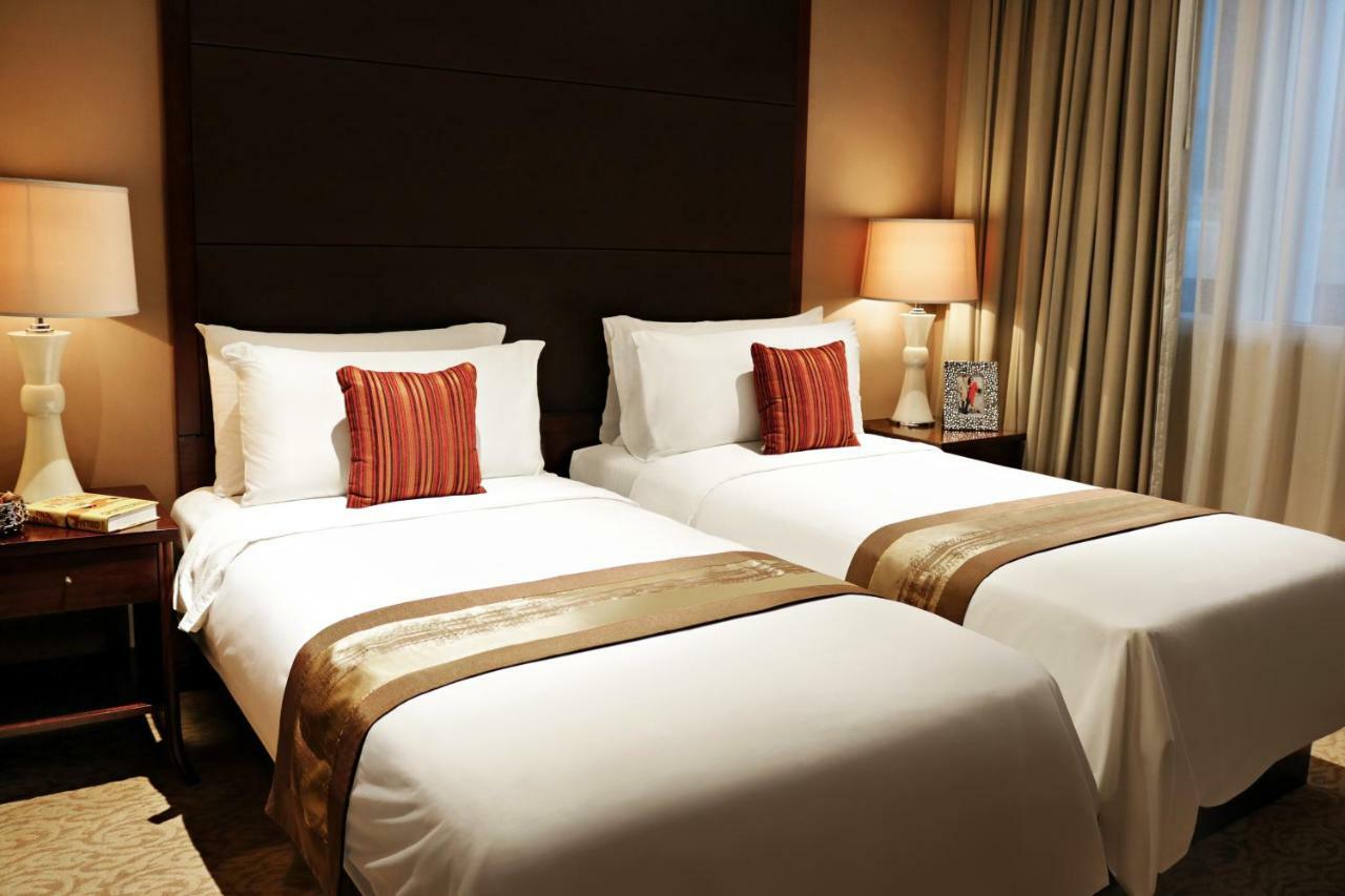 Oakwood Premier Cozmo Jakarta Buitenkant foto